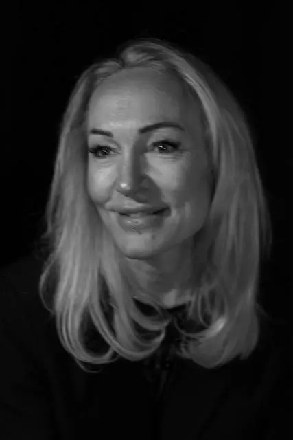 Emmanuelle formatrice dermopigmentation