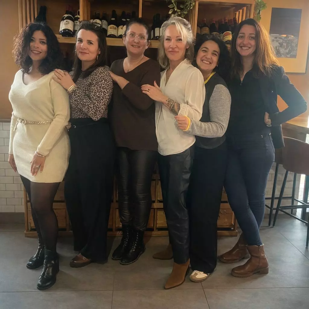 Equipe formatrices esthéticiennes skinart school